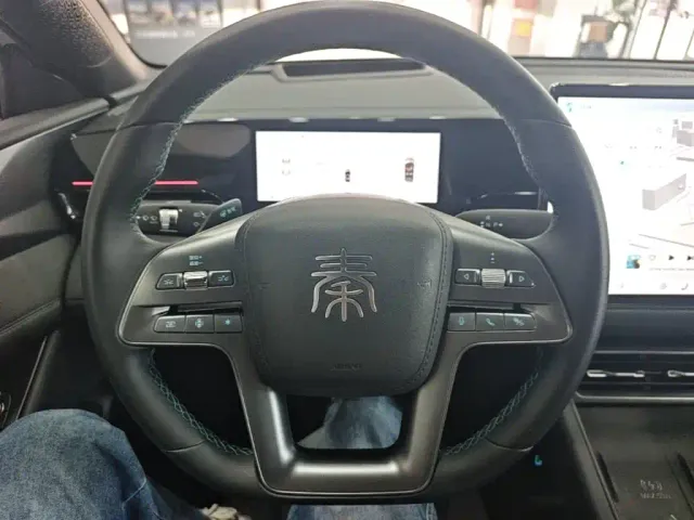 BYD Qin L 2025 EV 545KM Cloud Chariot Edition — Фото автомобиля 10