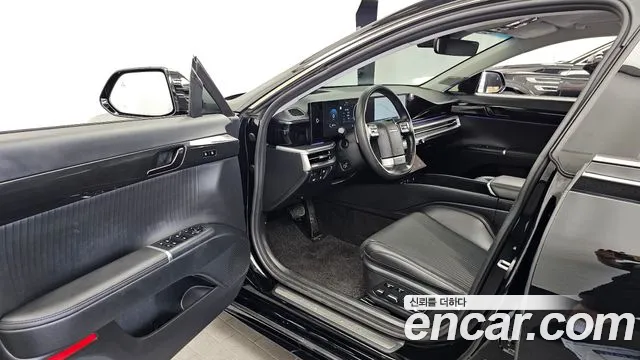 Hyundai Grandeur Grandeur (GN7) 3.5 Бензин 2WD — Фото автомобиля 8