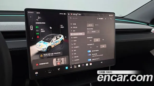 Tesla Model Y — Фото автомобиля 16