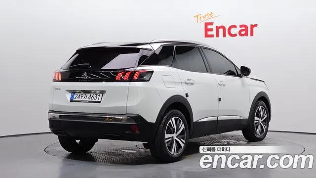Peugeot 3008 — Фото автомобиля 2