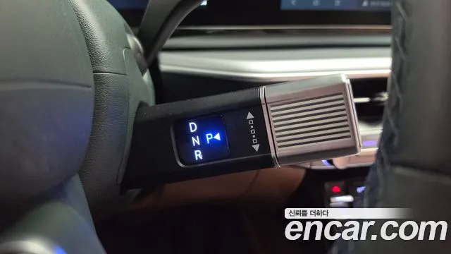 Hyundai Grandeur GN7 — Фото автомобиля 9