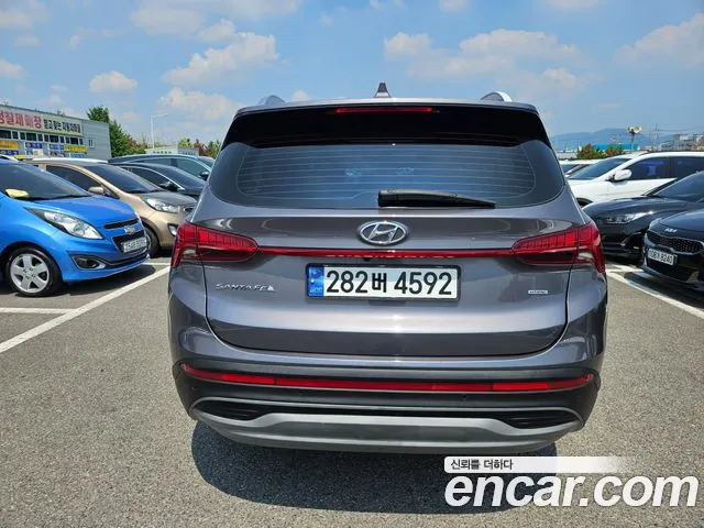 Hyundai Santafe Новый Santa Fe Дизель 2.2 4WD — Фото автомобиля 4
