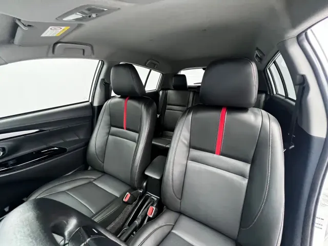 Toyota YARiS L Zhi Xuan — Фото автомобиля 12