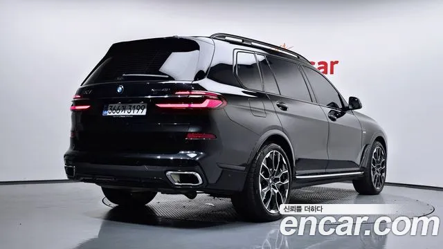 BMW X7 G07 — Фото автомобиля 2