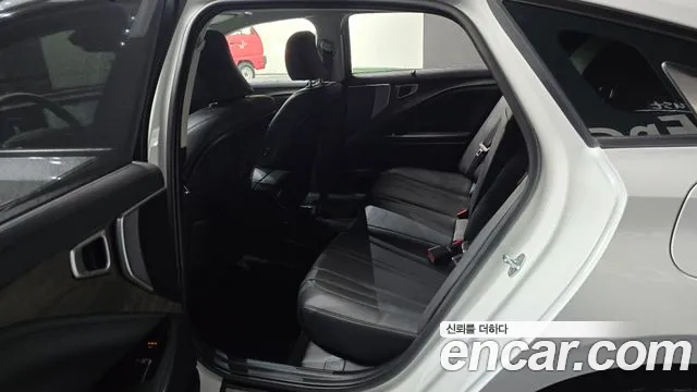 Kia K8 2.5 Бензин 2WD — Фото автомобиля 24