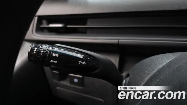 Hyundai Staria Staria Скорая помощь — Фото автомобиля 18