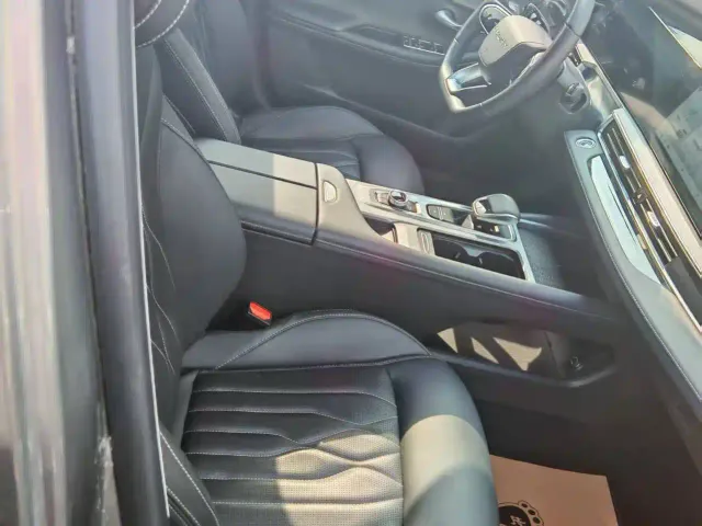 Chery Arrizo 8 — Фото автомобиля 8