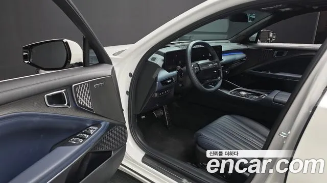 Kia K8 Signature — Фото автомобиля 7