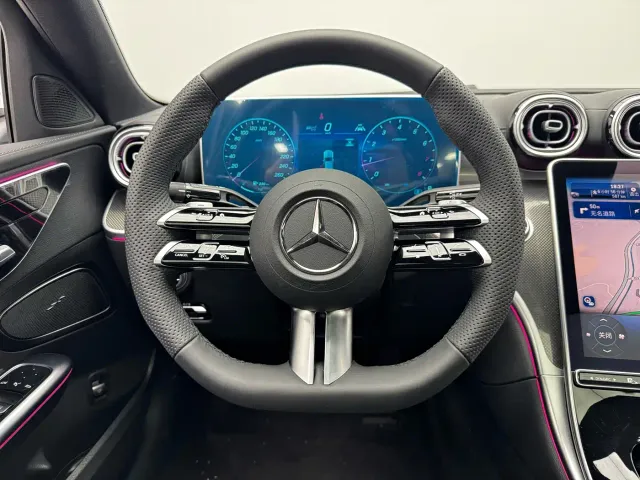 Mercedes-Benz C-Class — Фото автомобиля 13