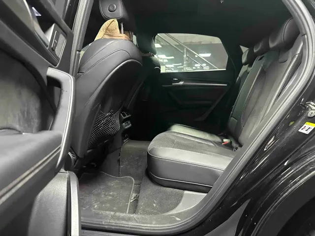 Audi Q5L Sportback — Фото автомобиля 9