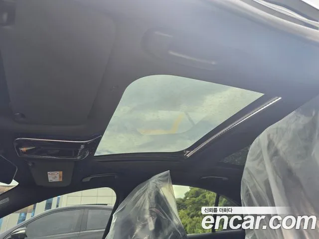 Mercedes-Benz E-Class W214 — Фото автомобиля 16
