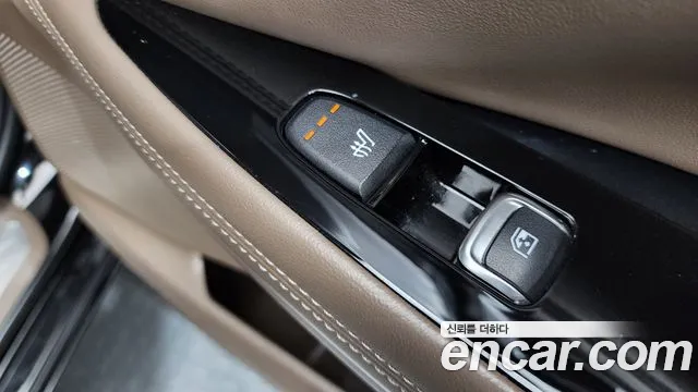 Kia K8 K8 Hybrid — Фото автомобиля 25