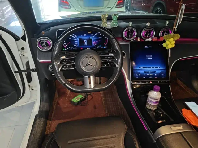 Mercedes-Benz C-Class — Фото автомобиля 10