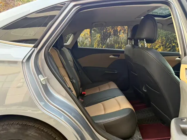 Chevrolet Monza — Фото автомобиля 11