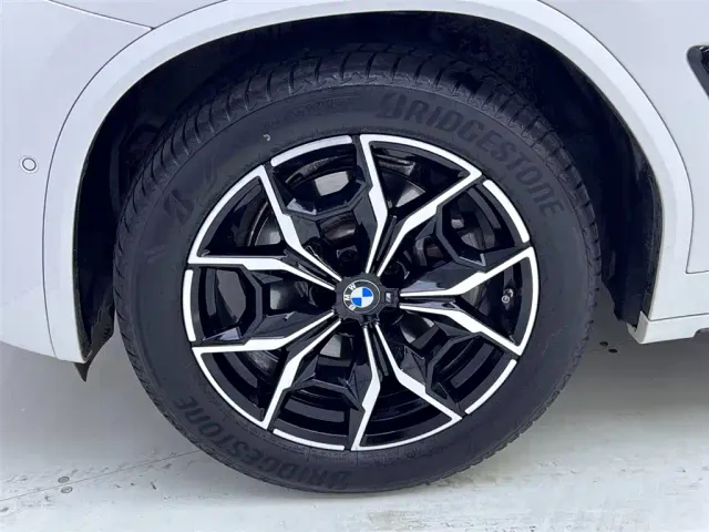 BMW X4 — Фото автомобиля 12