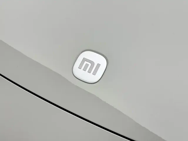 Xiaomi SU7 — Фото автомобиля 9