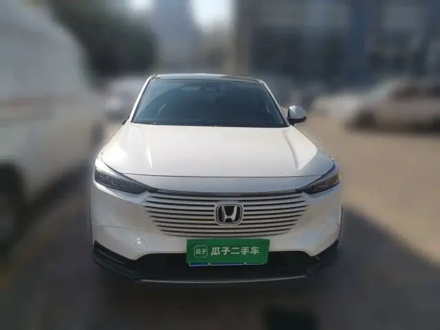 Honda Vezel — Фото автомобиля 2