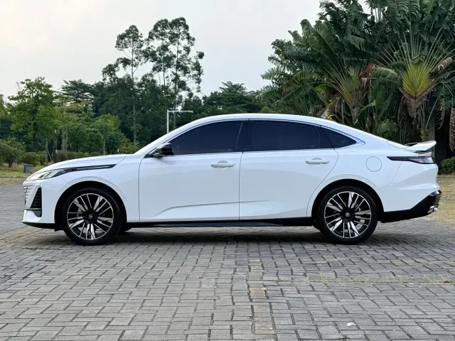 Changan Eado — Фото автомобиля 20