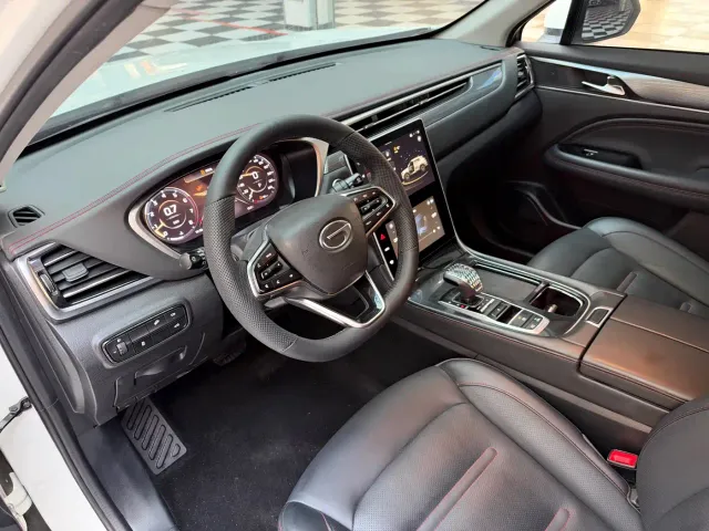 GAC Trumpchi GS4 PLUS — Фото автомобиля 10