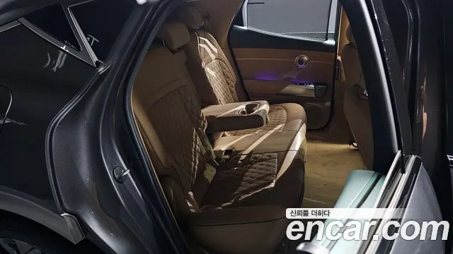 Genesis GV60 — Фото автомобиля 11