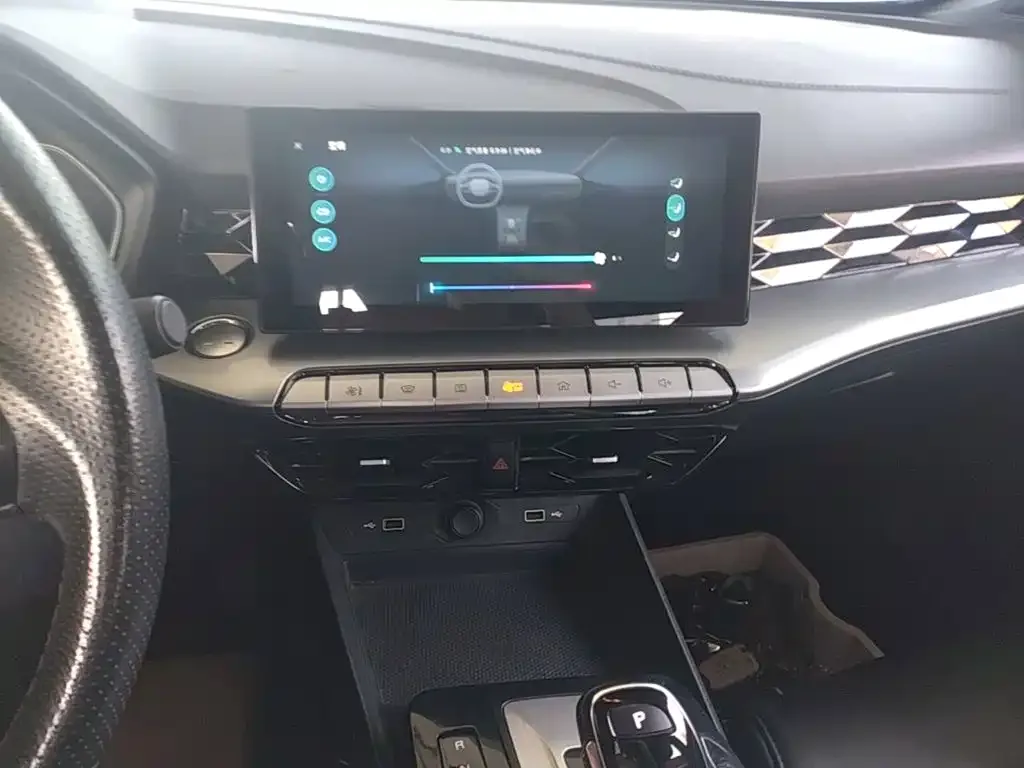 MG MG5 2022 300TGI DCT Trendy Premium Edition — Фото автомобиля 8