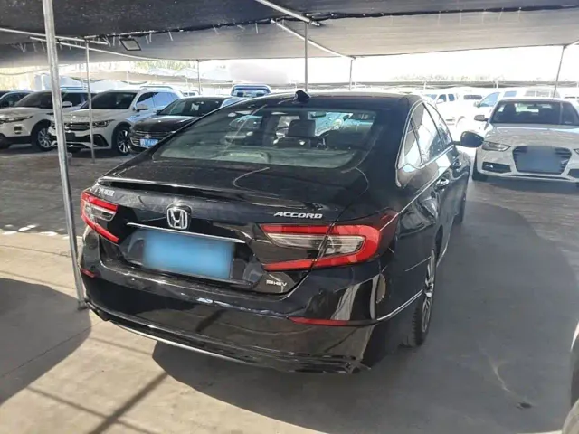 Honda Accord — Фото автомобиля 6