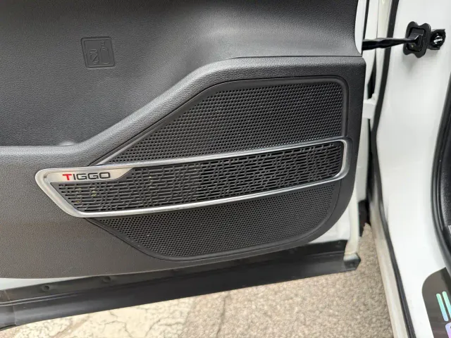 Chery Tiggo 8 — Фото автомобиля 16