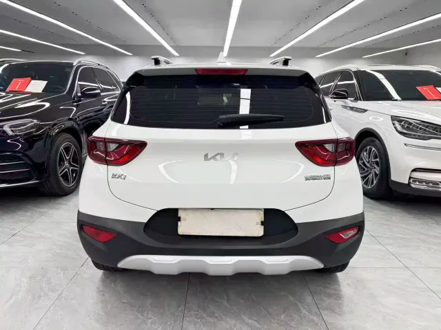 Kia KX1 — Фото автомобиля 5