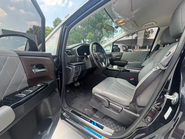 Honda Odyssey — Фото автомобиля 6