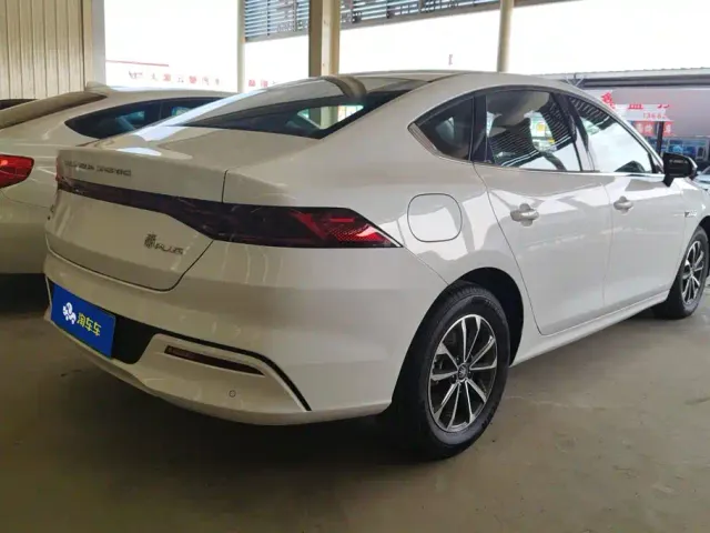 BYD Qin PLUS — Фото автомобиля 3