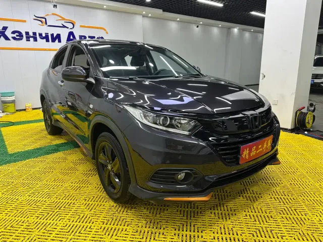 Honda Vezel — Фото автомобиля 3