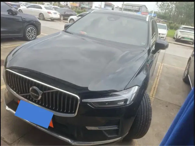Фотография автомобиля — Volvo XC60