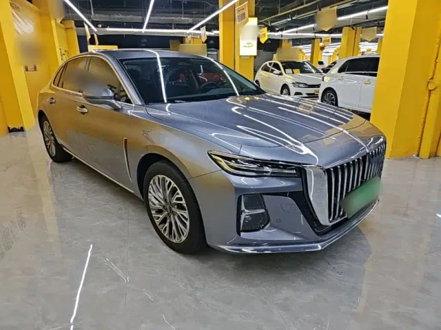 Hongqi H5 — Фото автомобиля 3