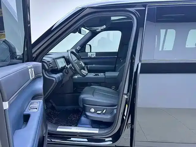 BYD FangChengBao Titanium 7 — Фото автомобиля 12