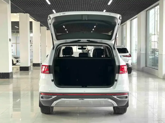 Jetta VS7 — Фото автомобиля 17