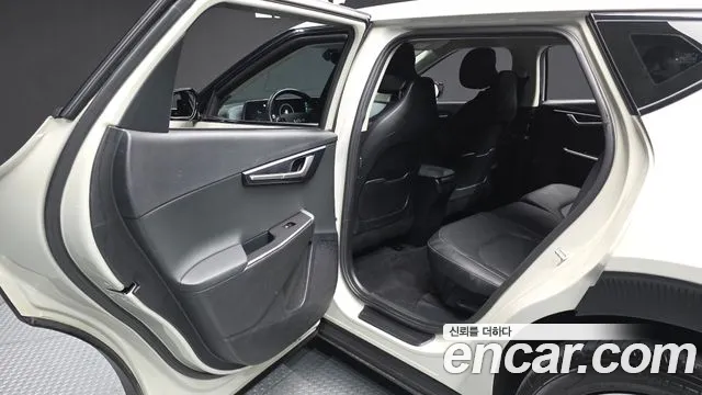 Kia EV6 — Фото автомобиля 16