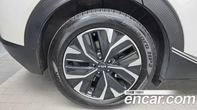 Kia EV6 — Фото автомобиля 5