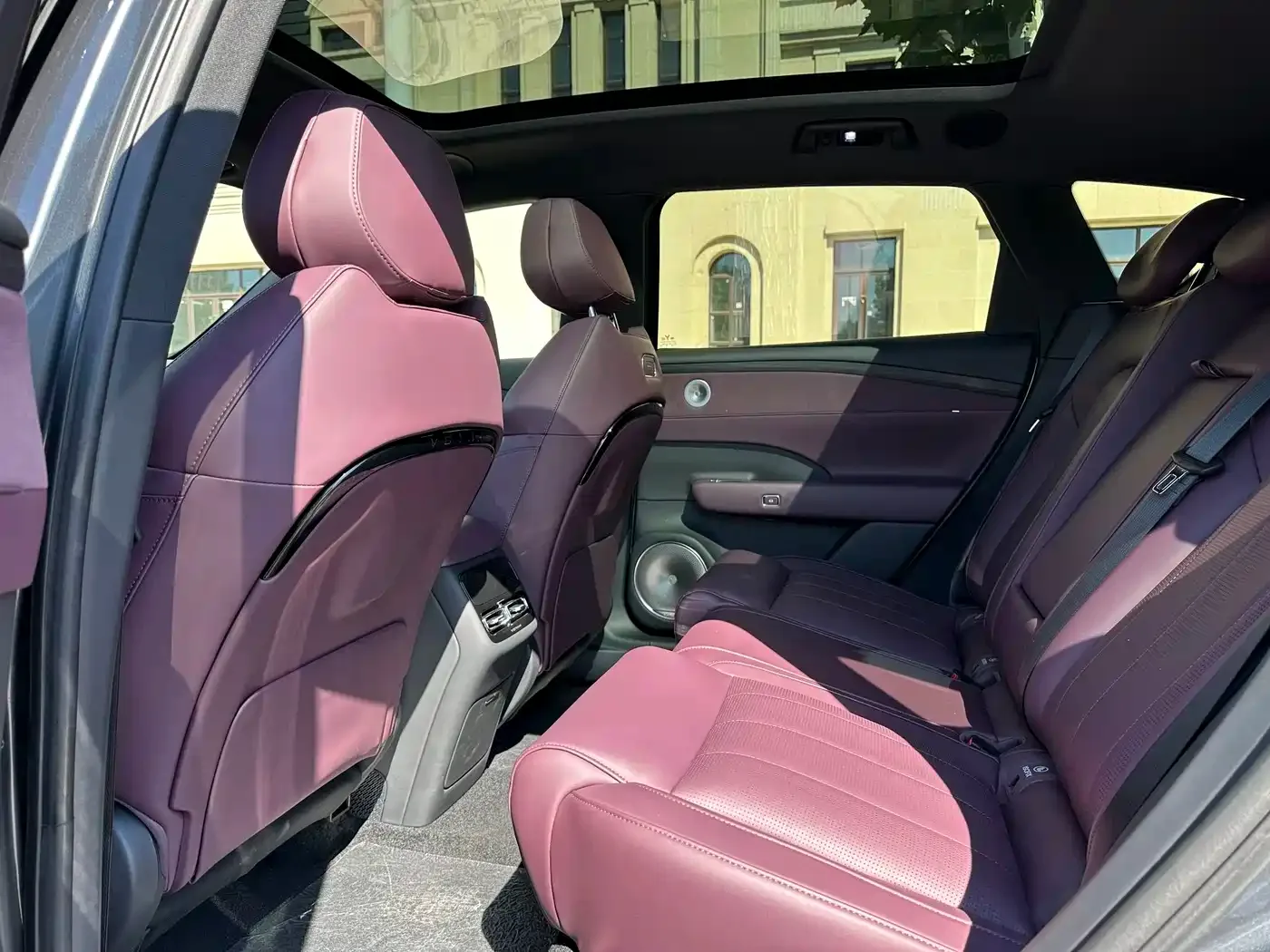 Voyah Auto VOYAH FREE 2025 FREE+ RWD Qiankun Edition — Фото автомобиля 6
