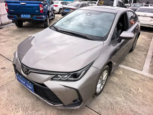 Фотография автомобиля — Toyota Corolla