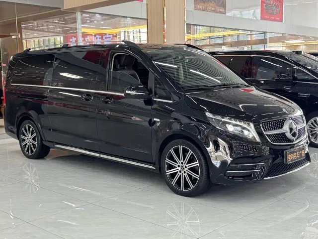 Mercedes-Benz V-Class — Фото автомобиля 2