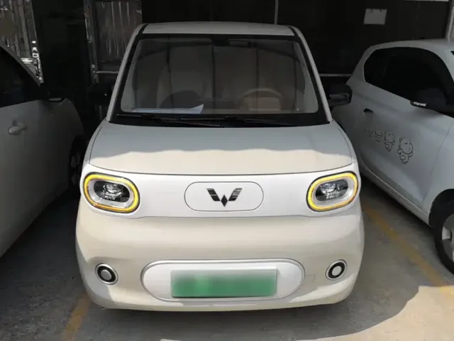 Wuling Hongguang Mini EV — Фото автомобиля 2
