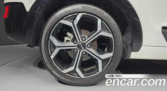 Kia Niro The All New — Фото автомобиля 5