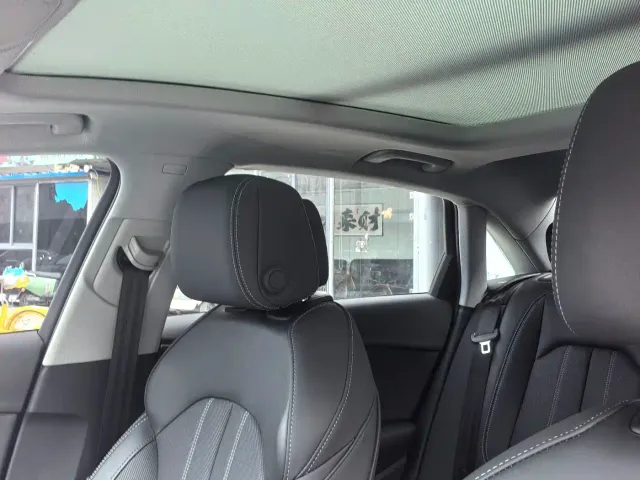 Audi Audi A4L 2023 40 TFSI Fashion Dynamic — Фото автомобиля 16