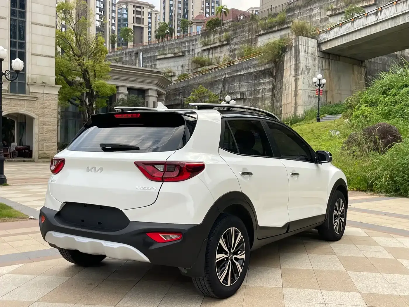 Kia KX1 2021 1.4L Automatic Fun Edition — Фото автомобиля 9