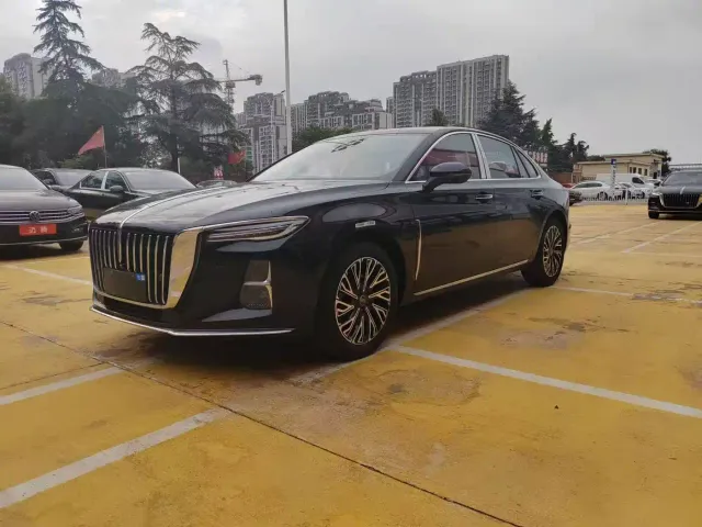 Фотография автомобиля — Hongqi H5