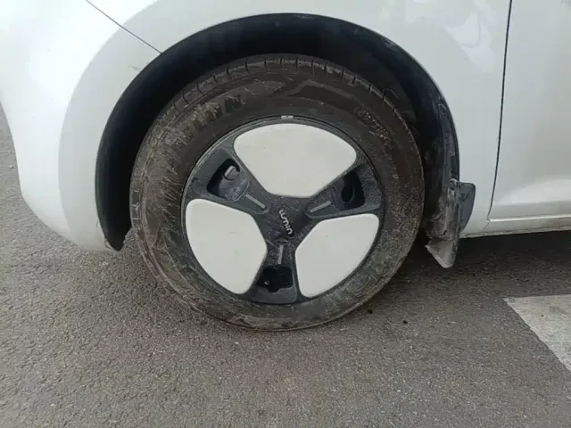 Changan Lumin — Фото автомобиля 22