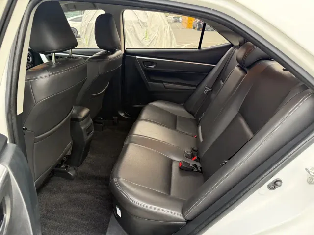 Toyota Corolla Twin Engine E+ — Фото автомобиля 8