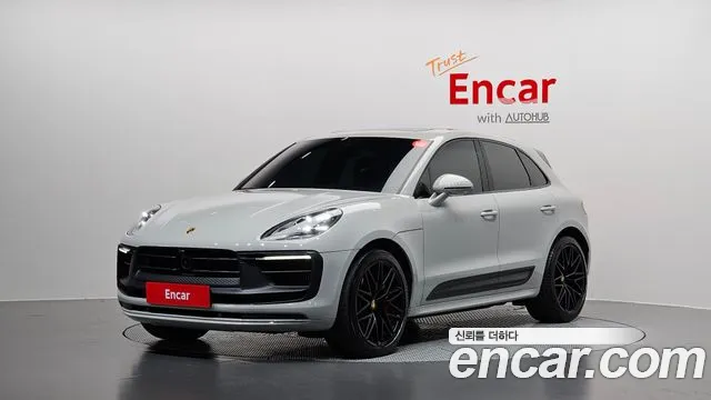 Фотография автомобиля — Porsche Macan