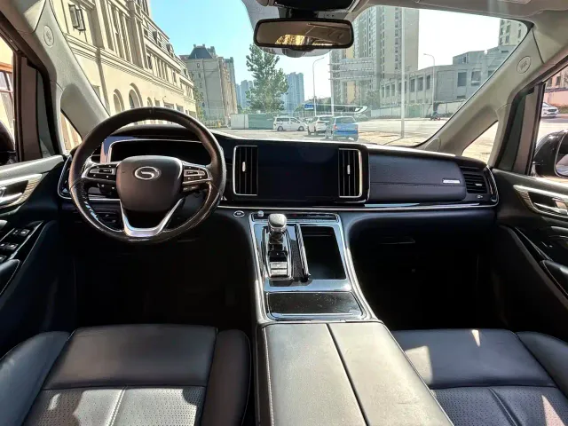 GAC Trumpchi M8 — Фото автомобиля 11
