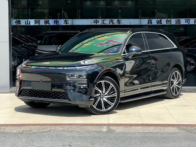 Xpeng G9 — Фото автомобиля 2